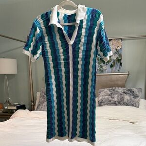 Hyacinth House Aqua Wavy Sammie Mini dress Size Small Great used condition.